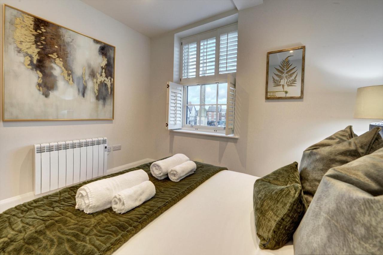 The Penthouse - Allocated Parking With City Views Ripon Exterior foto